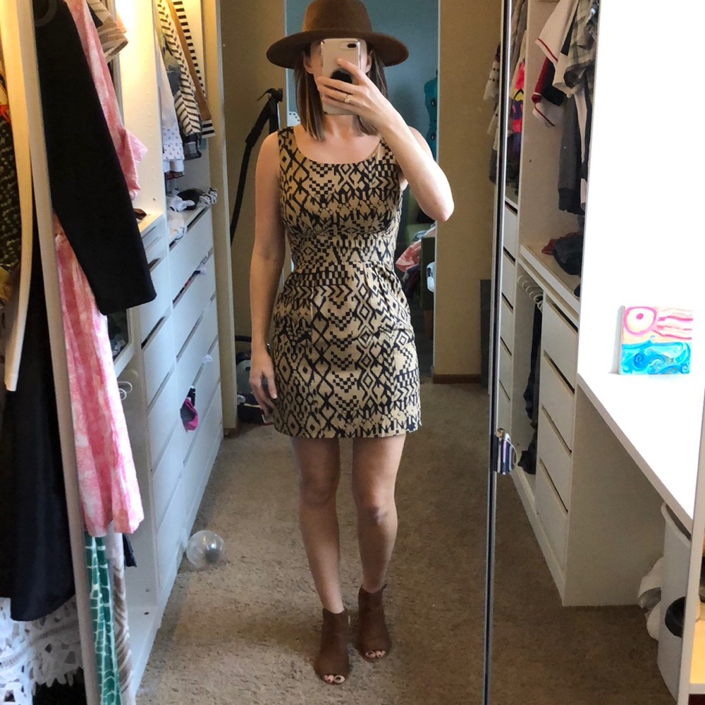 Beautiful patterned minidress